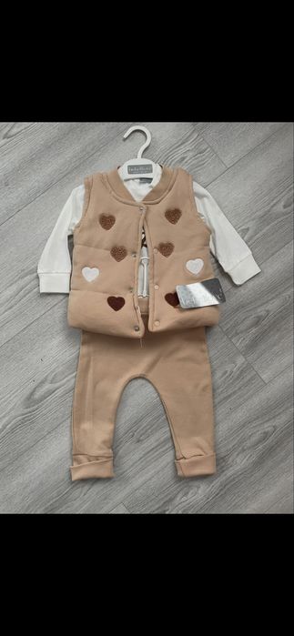 Продам новий костюмчик 3-6 місяця