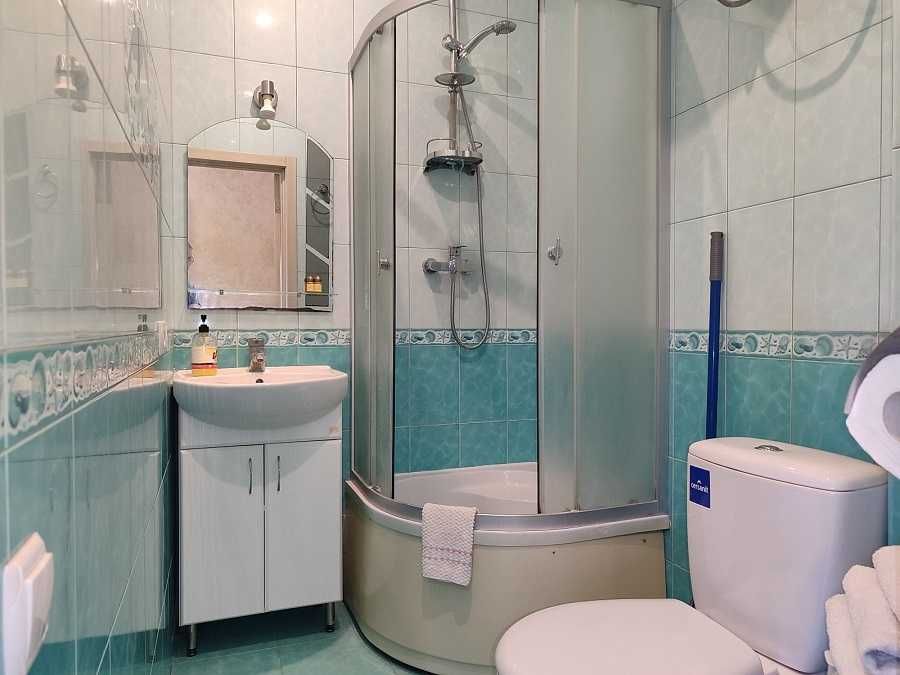 Апарт готель Левада метро квартири подобово Автовокзал Аєрокосмічний