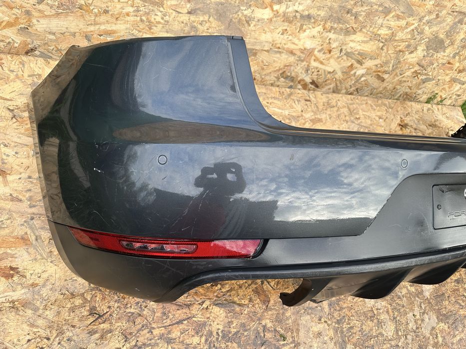 Porsche Macan zderzak tyl kompletny 4x pdc