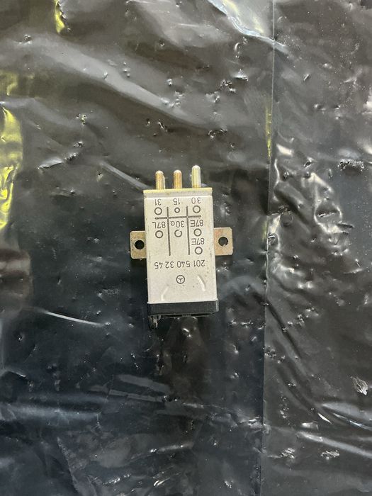 Rele mercedes w123 190 D
