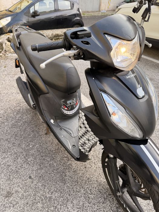 Honda Vision 110c