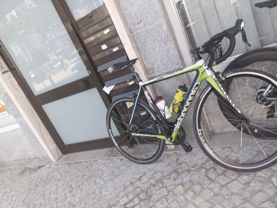 Bicicleta Cannondale Supersix, tamanho 52