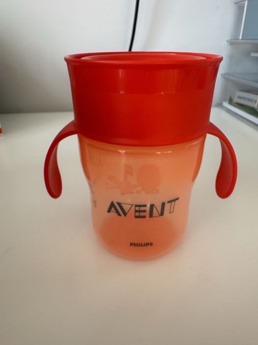 AVENT Kubek do nauki samodzielnego picia 9m+ 260 ml
