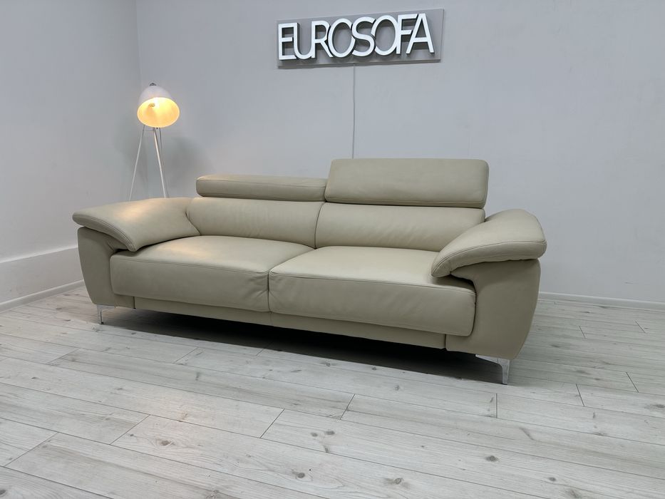 Фірмовий,шкіряний диван,електро