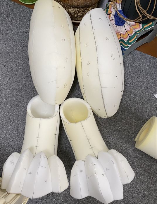 Діггі лапки для фурсьюта