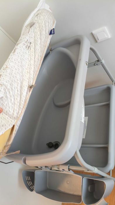 Banheira com Trocador Chicco Cuddle & Bubble