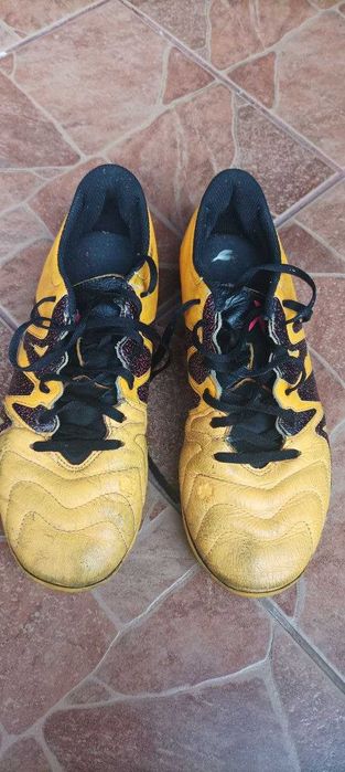 Сороконіжки Adidas напів-професійні