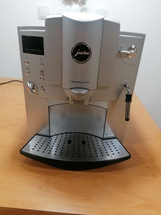 Ekspres jura impressa E75