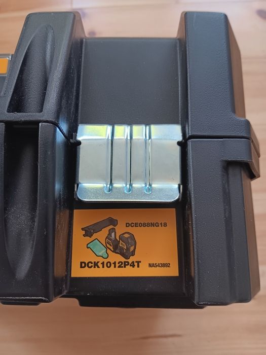 DEWALT DCE088NG18 laser 30m *NOWY**