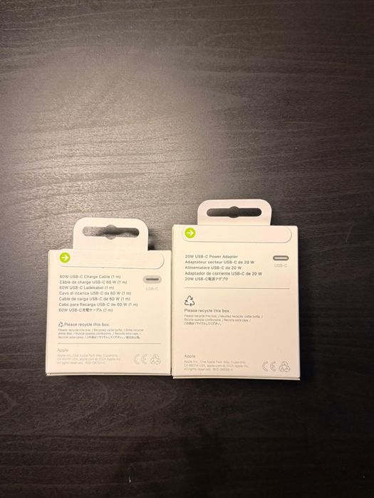Carregadores Apple e Earpods