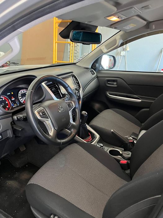 Mitsubishi L200 Strakar 2021 4x4 — 25.000 km