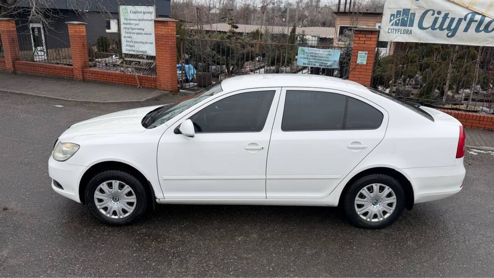 Skoda Octavia A5 1.6 /MPI/ГАЗ/БЕНЗ/2012