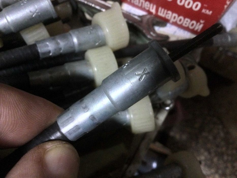 Трос спидометра Заз-1102 Таврия оригинал / заводской гибкий вал