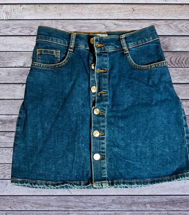 Речі для мініатюрної дівчини, пакетом