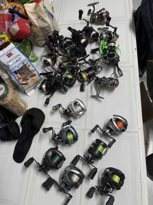 Vendo lote de canas e carretos de pesca XUL UL e BFS