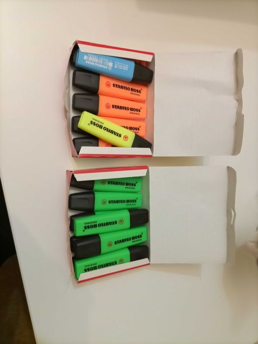 Material Escolar Diverso