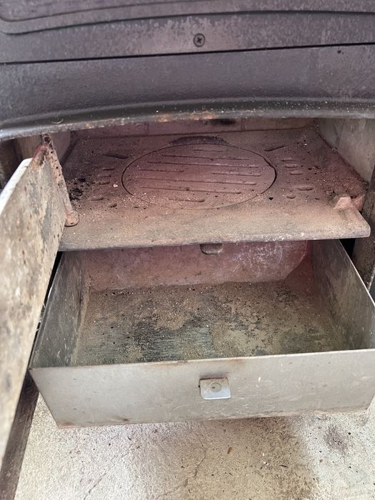 Продам  піч камін буржуйка KAMINO NOSZTALGIA KÁLYHA 804