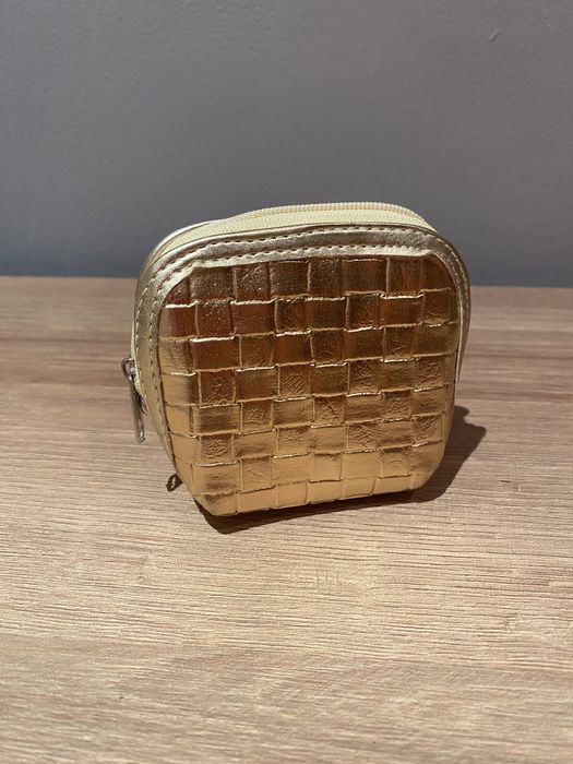 Porta moedas dourado NOVO