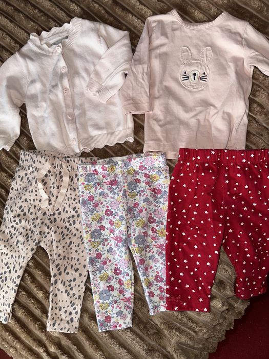 Набір одягу на дівчинку 0-3 місяці лосини, кофта