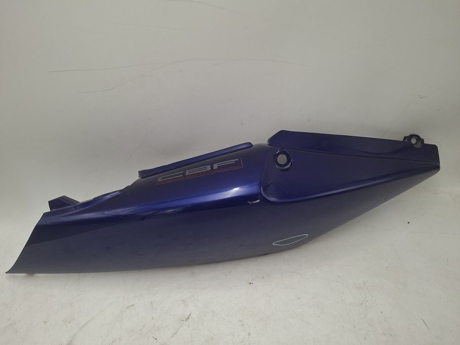 Honda cbf 600 cbf cbf600 owiewka boczek bok plastik ogon zadupek  prawy