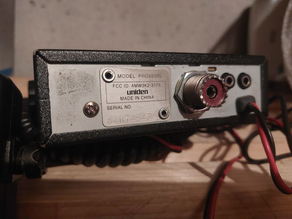 CB uniden pro 520xl