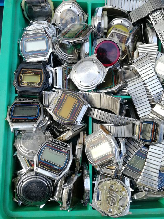 Zegarek Montana nie Casio z bransoletą