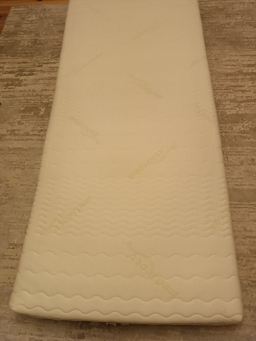 Materac sprężynowy 90x200