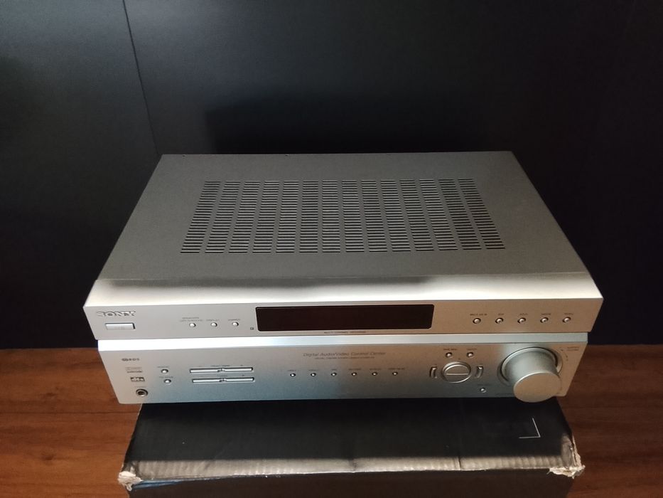Amplituner SONY  5.1.   180W