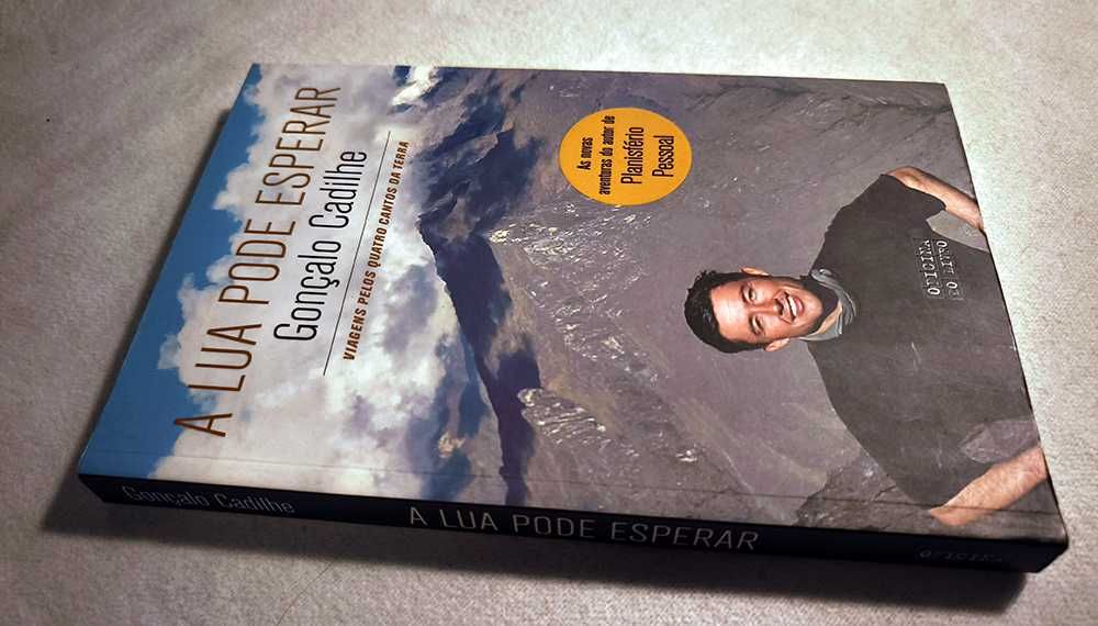 A Lua Pode Esperar, de Gonçalo Cadilhe (Oficina do Livro)