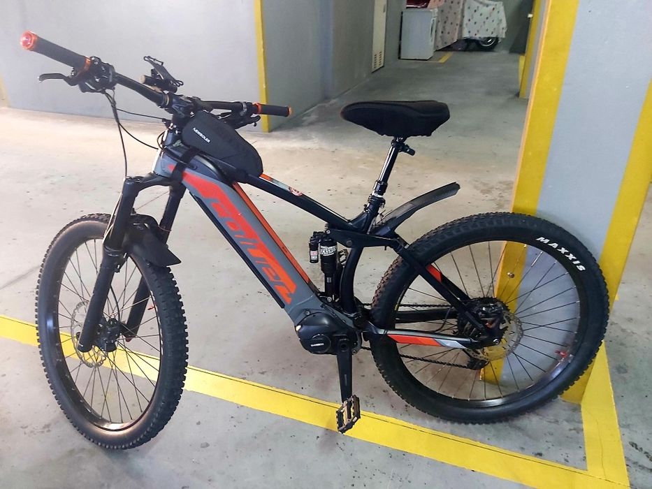 Btt eletrica impecável