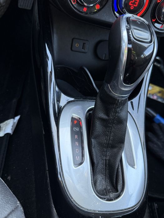 Opel Corsa E Automat Benzyna Xenon Niski przebieg