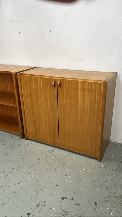 Estante e armário Olaio vintage