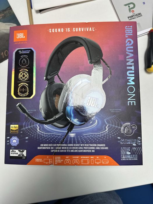 JBL Harman Quantum one