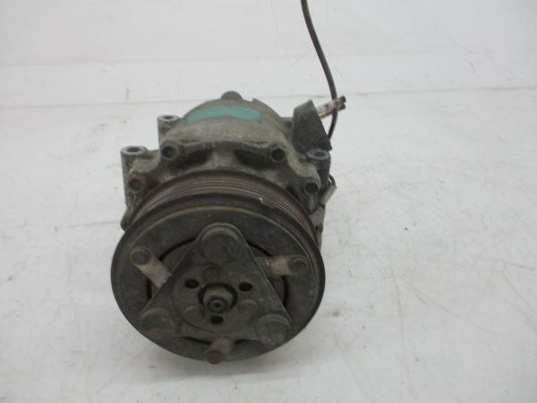 Compressor AC HONDA Civic VII Coupé (EM2_)