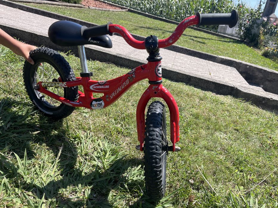 Bicicleta de equilíbrio Specialized