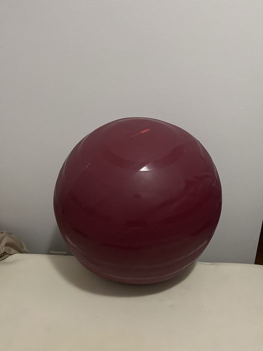 Bola de pilates nova