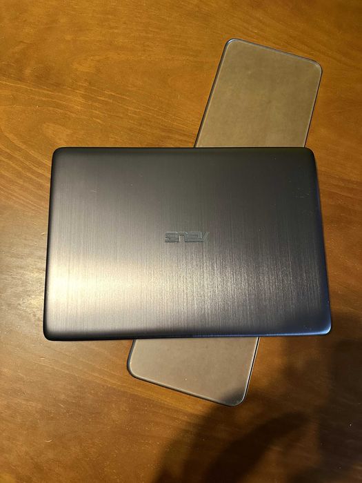 Computador ASUS K401U