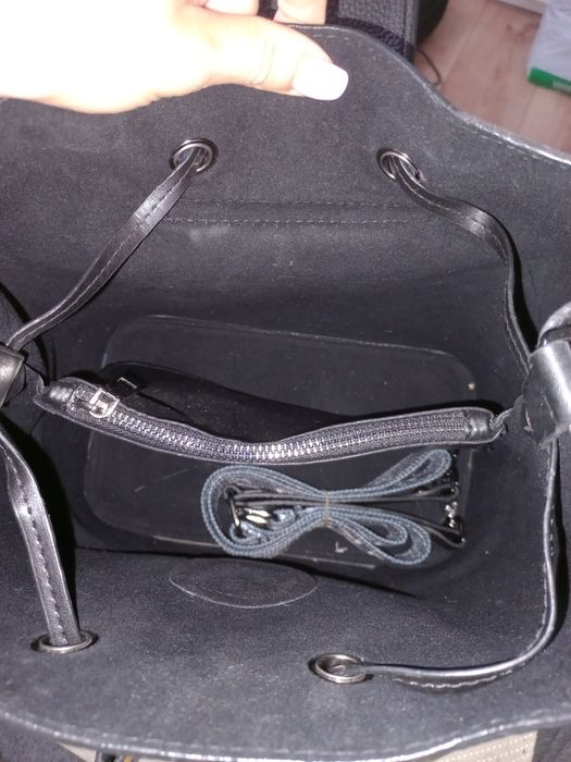 Nowa torebka torba listonoszka Pinko