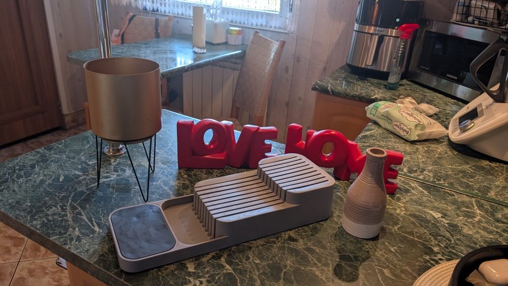 Sprzedam napisy flakonu i inne