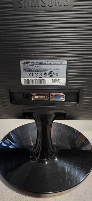 Monitor SAMSUNG S22B300B 21,5 cala 1920x1080