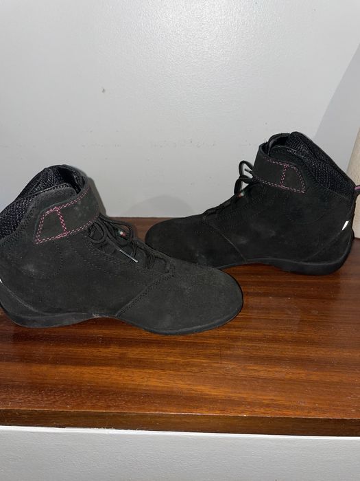 Botas de mota para mulher
