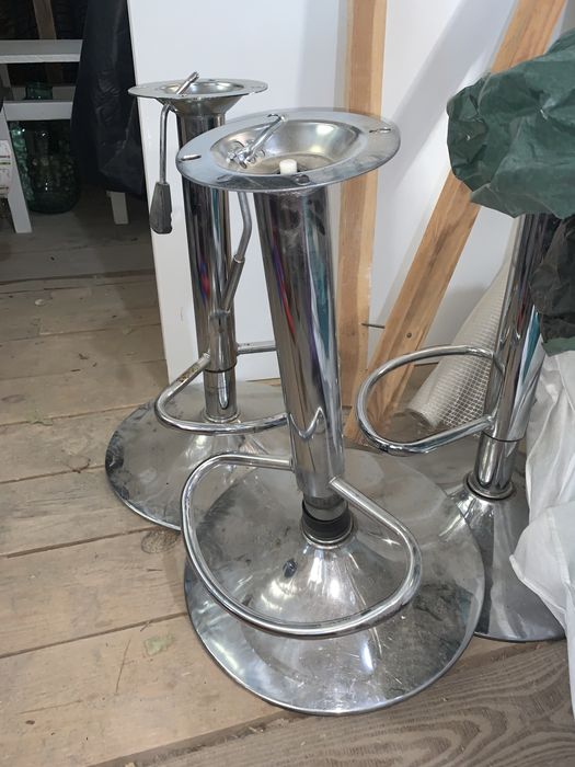 Барные стулья кожа и зам кожа