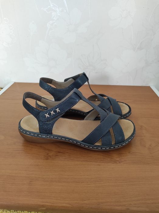 Босоножки кожаные Rieker 37 размер ( 24 см )