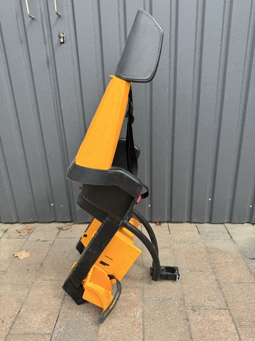 Дитяче велокрісло