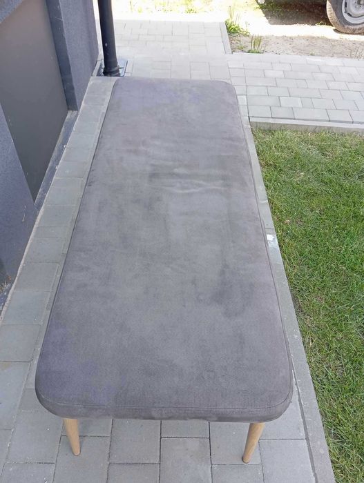 Ławka tapicerowana 150 cm