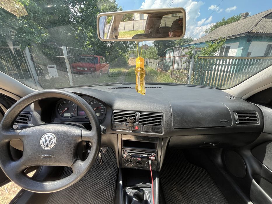 Продам Volkswagen Golf