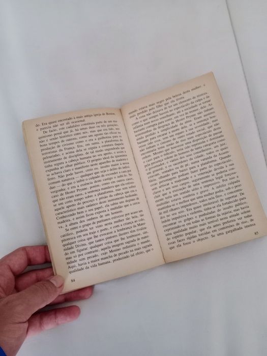 A Letra Encarnada - Tradução inédita de, Fernando Pessoa