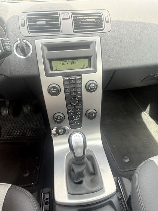 VOLVO C30, 1.8 benzyna