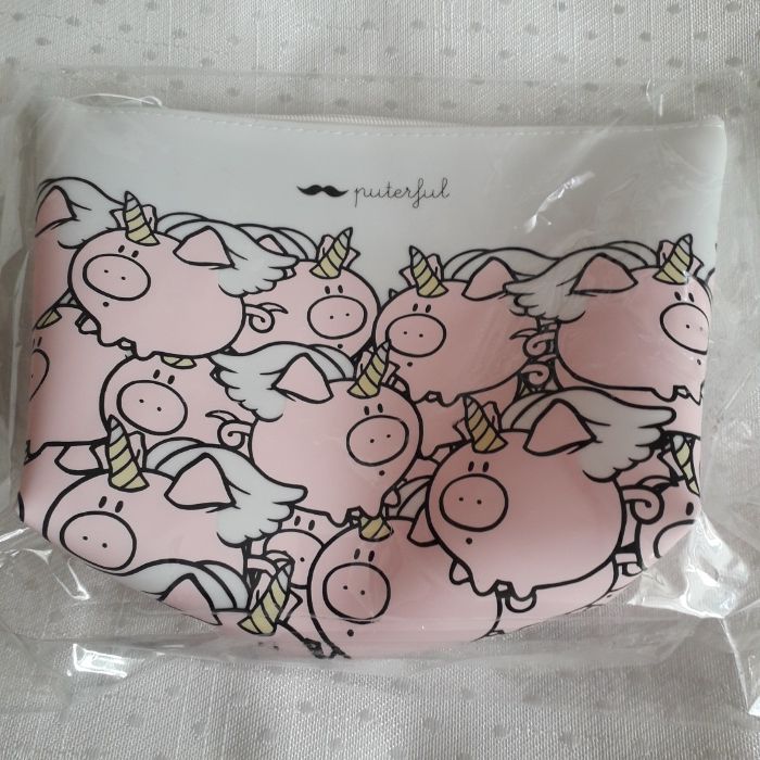 Necessaire/ estojo/ bolsa em Silicone