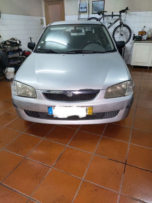 Vendo Mazda a gasolina